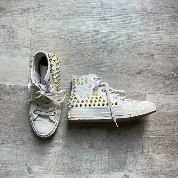 Converse Studded Leather High Top size 5 - Picture 2 of 13